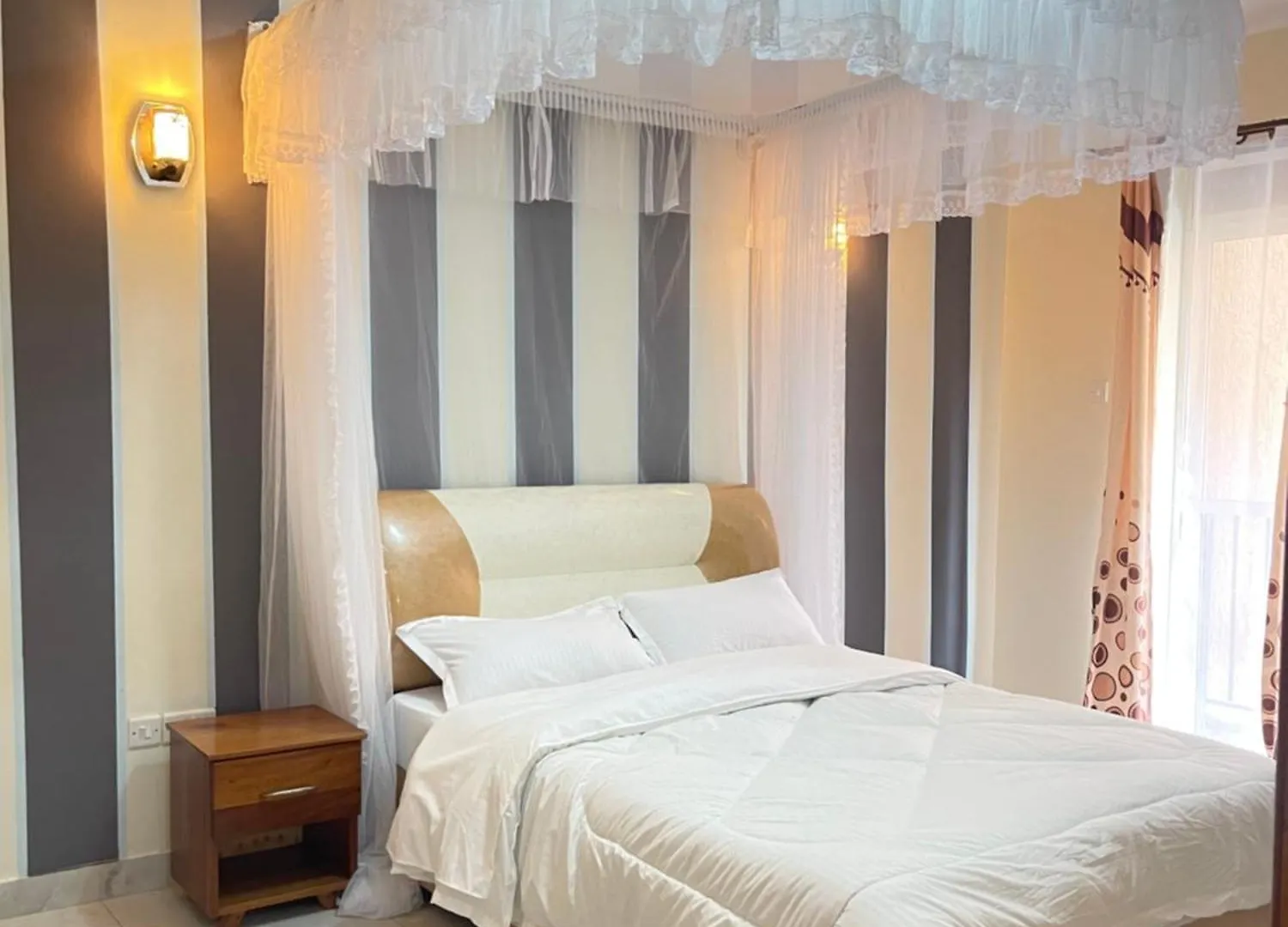 Laven M2 Apartment Kampala